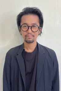 妙見 知洋