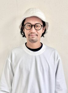 妙見 知洋